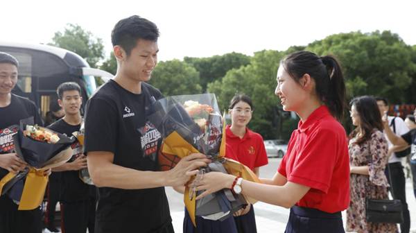 https://www.nbu.edu.cn/__local/E/2B/5A/E4F00E14BCB908073B27957EB0F_EC376027_10F35.jpg